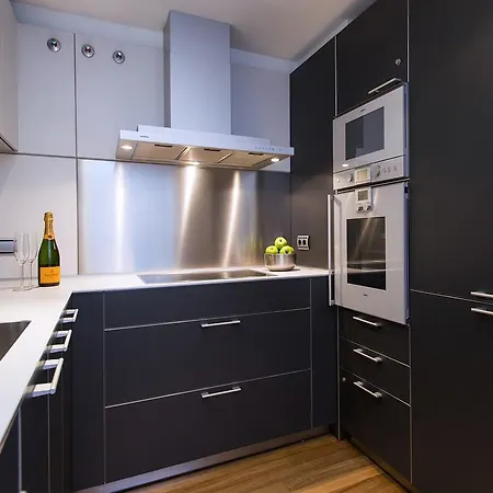 Fewdays Apartment